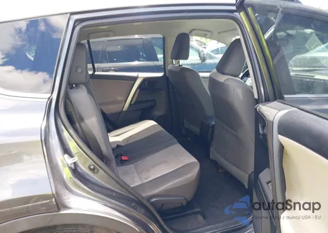 2015 Toyota Rav4 Le z USA, uszkodzony, nr VIN 2T3BFREV7FW271772